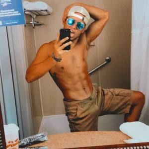 Meet your Posher, Kyle